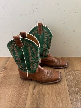 JUSTIN WOMEN'S BENT RAIL COLLECTION WESTERN BOOTS SIZE 7 B
